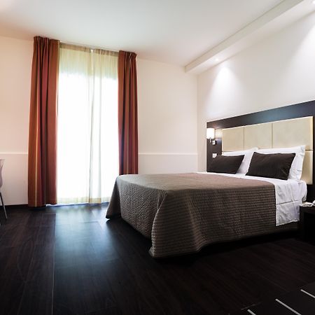 La Villa Resort مونتيكاتيني تيرمي المظهر الخارجي الصورة